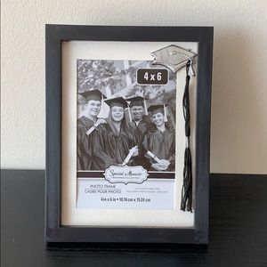 Graduation photo frame